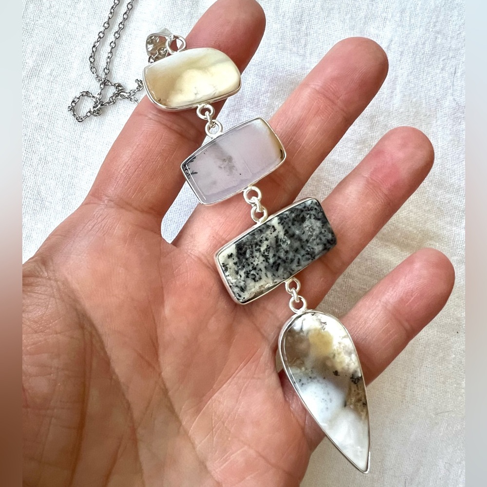925 EARTH ENERGY Moss Dendrite Agate Cleavage Pendant Necklace - Picture 8 of 9